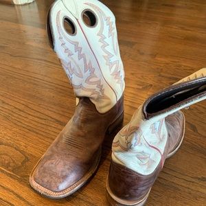 Men’s Justin Cowboy Boots